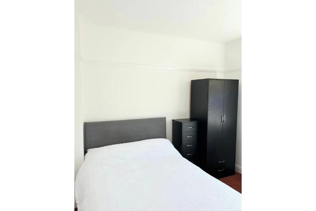 Photo of Bedroom in Hoyland