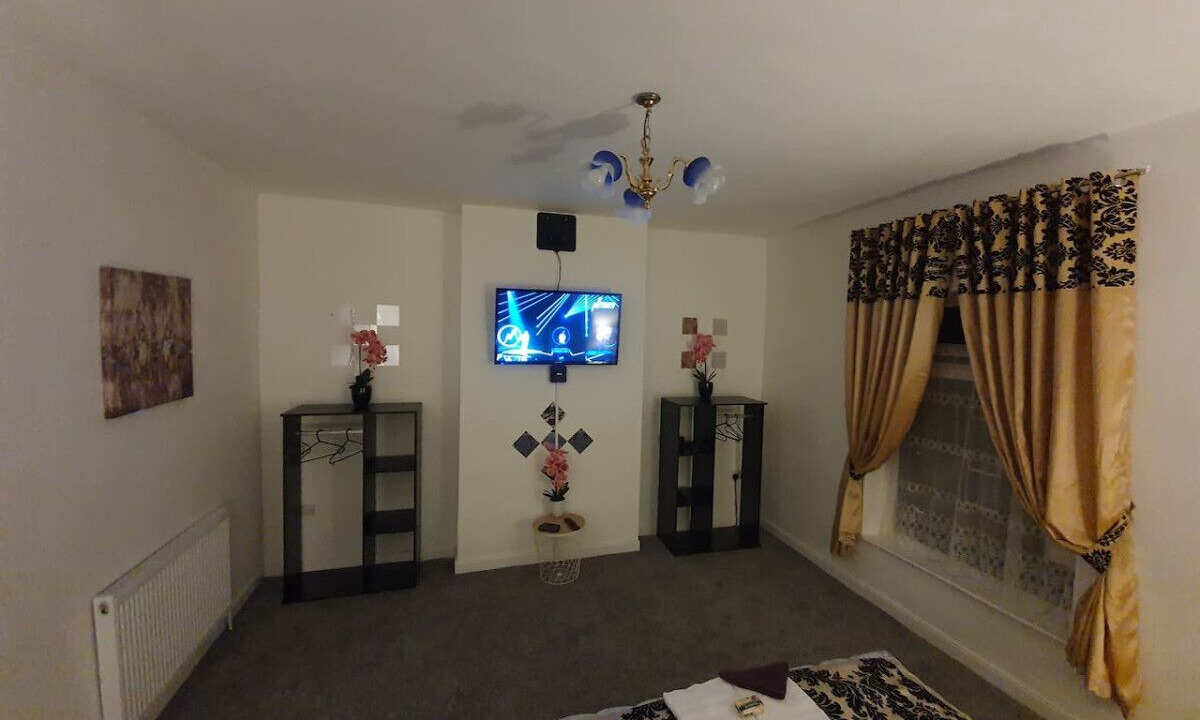 Photo of Bedroom in Morley