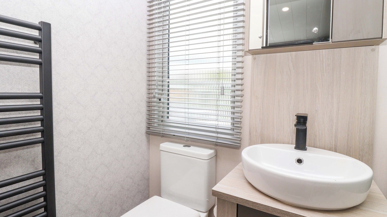 Photo of Bathroom in West Heslerton