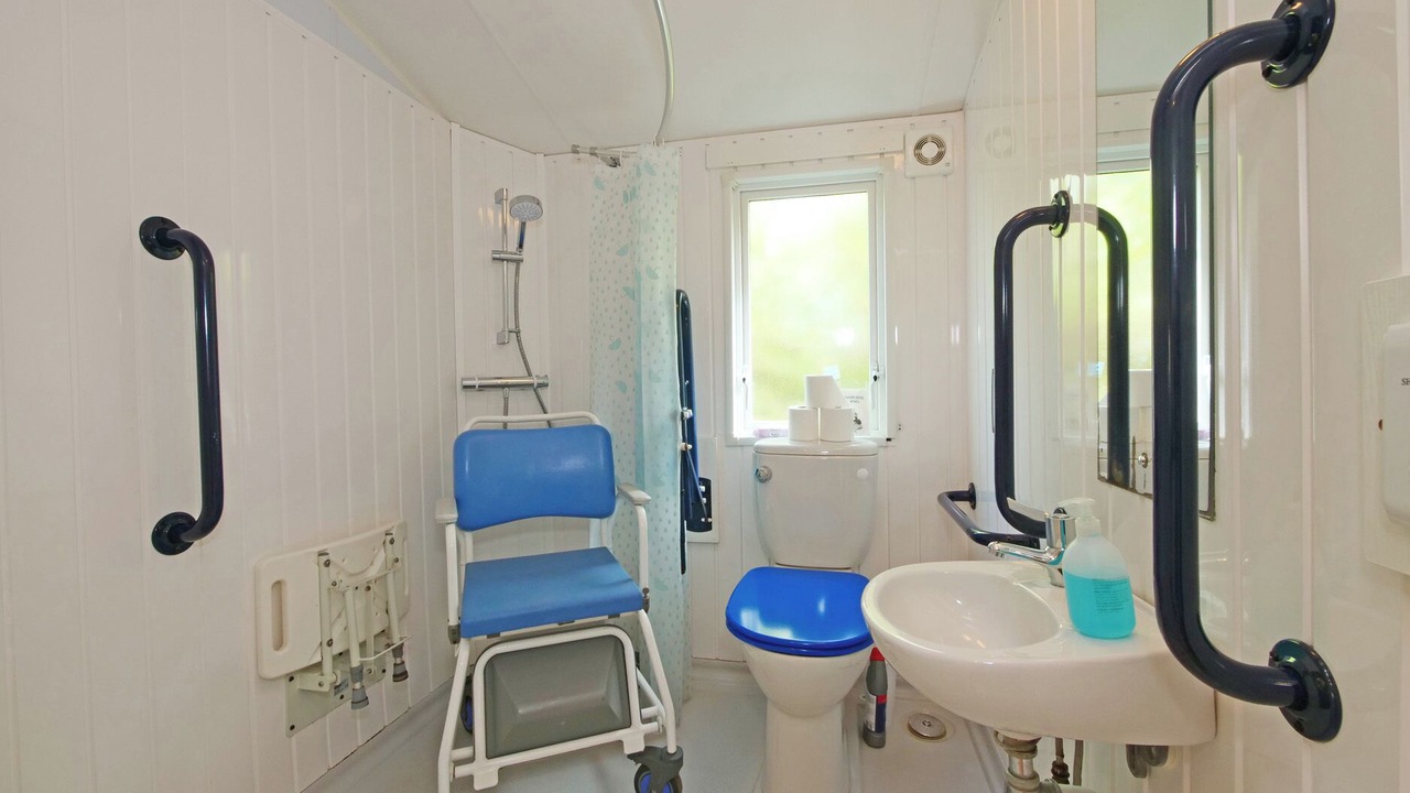 Photo of Bathroom in Hawsker