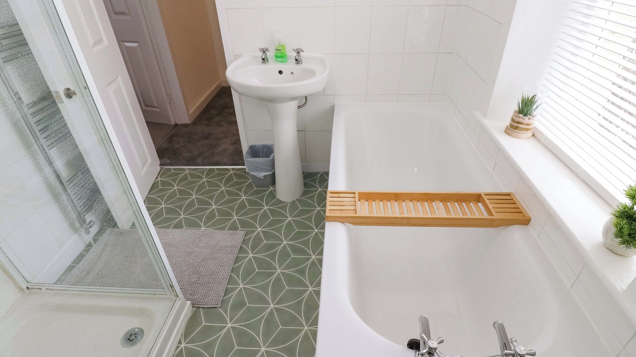Photo of Bathroom in Saltaire Village