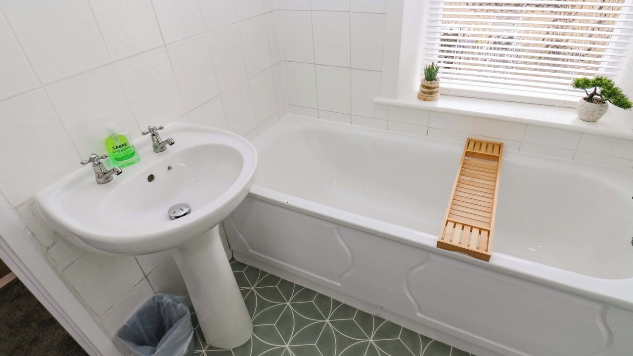 Photo of Bathroom in Saltaire Village