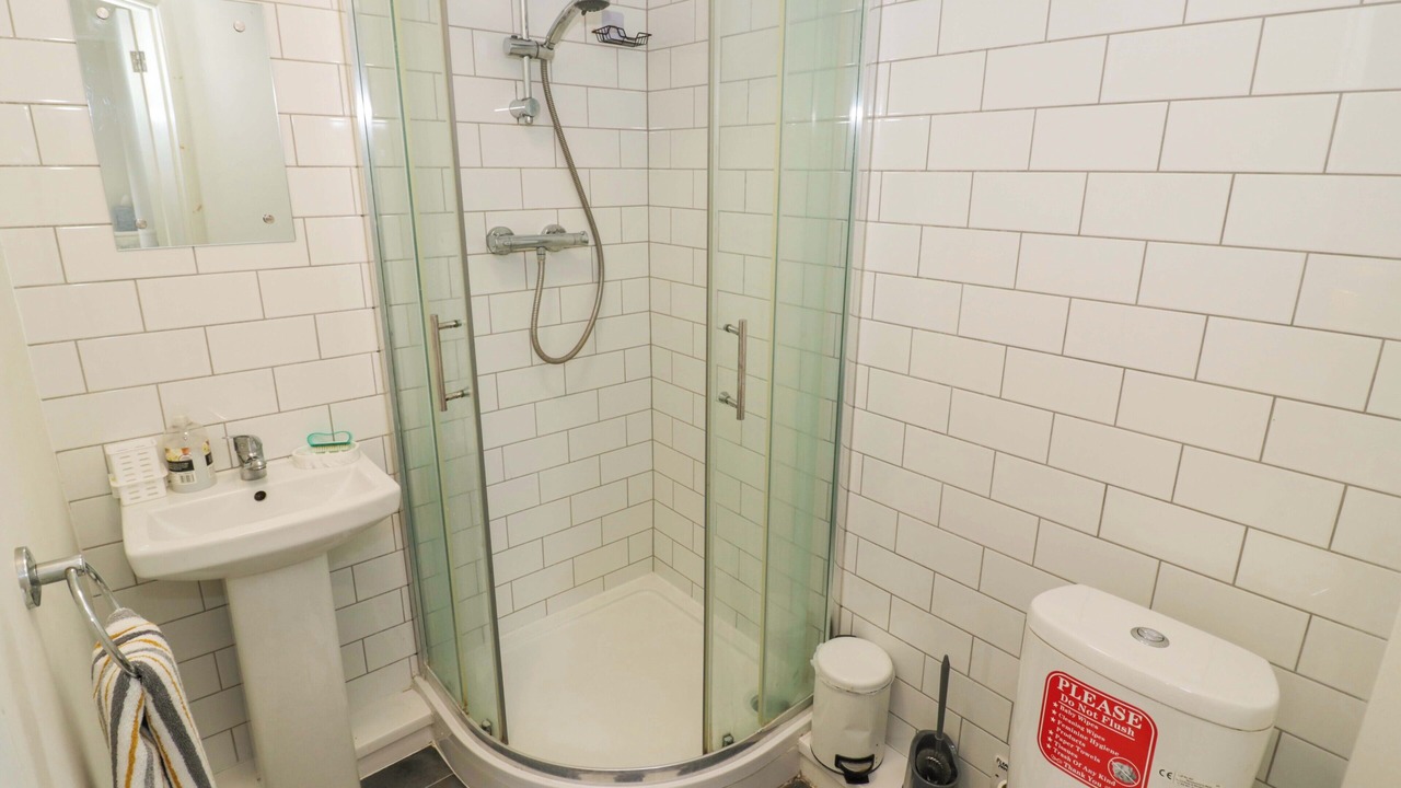 Photo of Bathroom in Corby