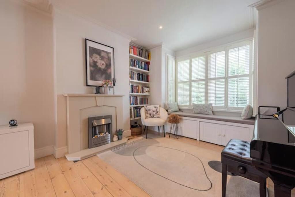 Photo of Livingroom in Headington