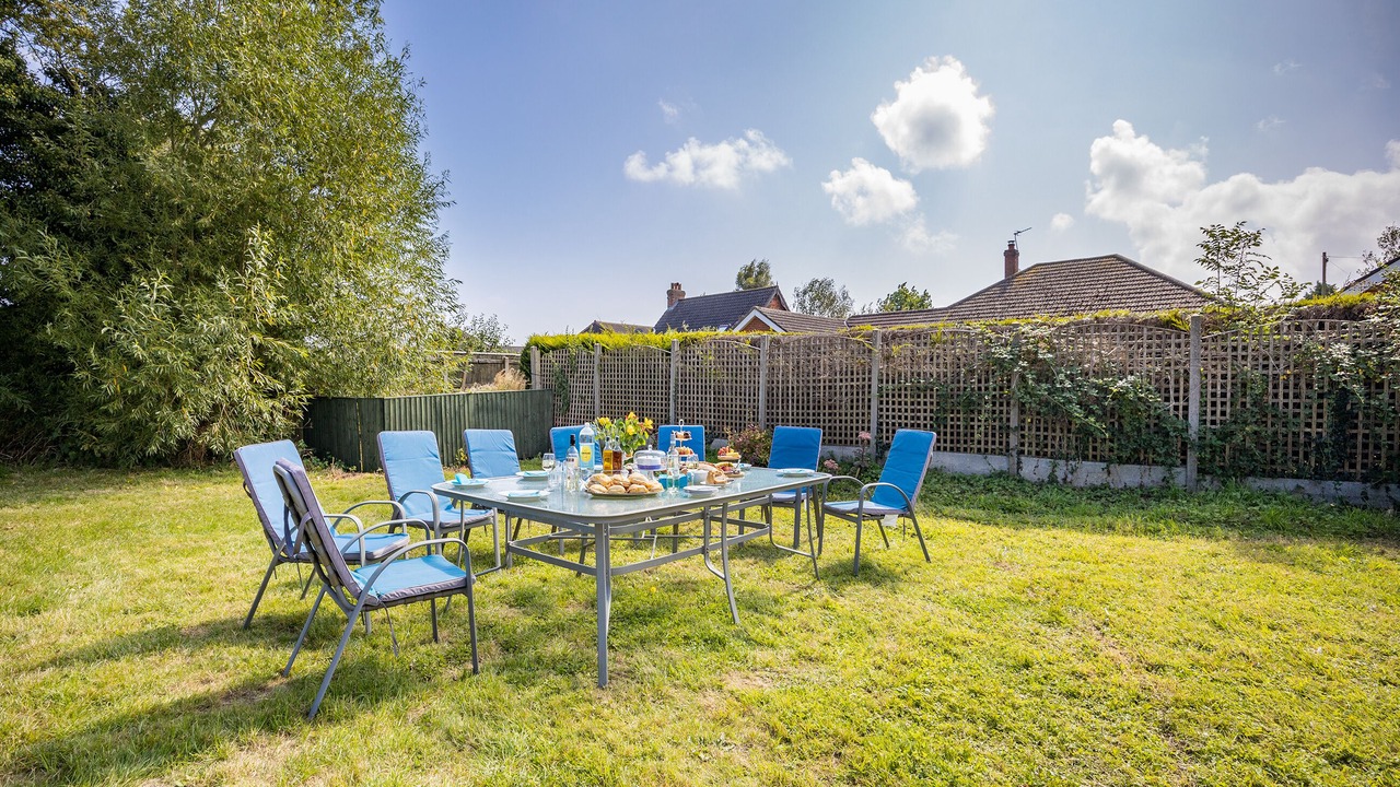 Photo of Outdoor in Alford