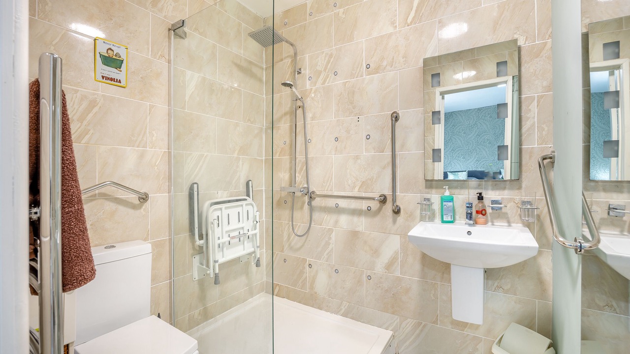 Photo of Bathroom in Alford