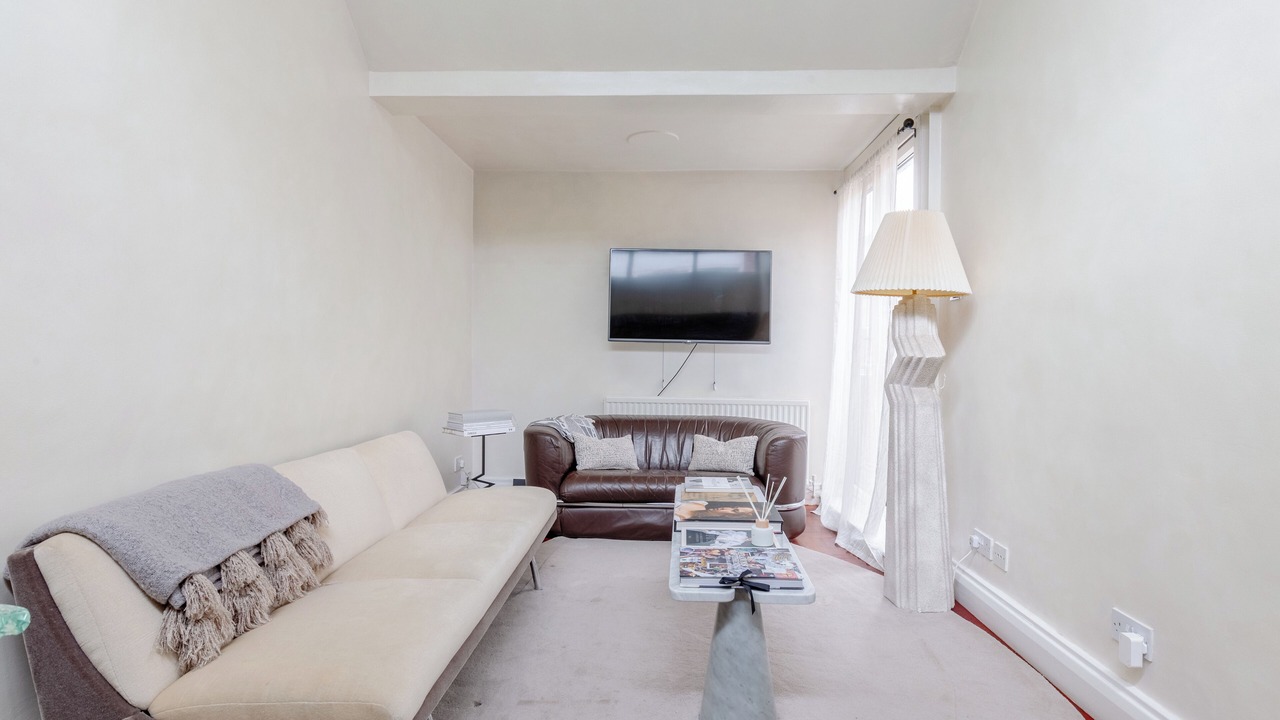 Photo of Livingroom in Wandsworth