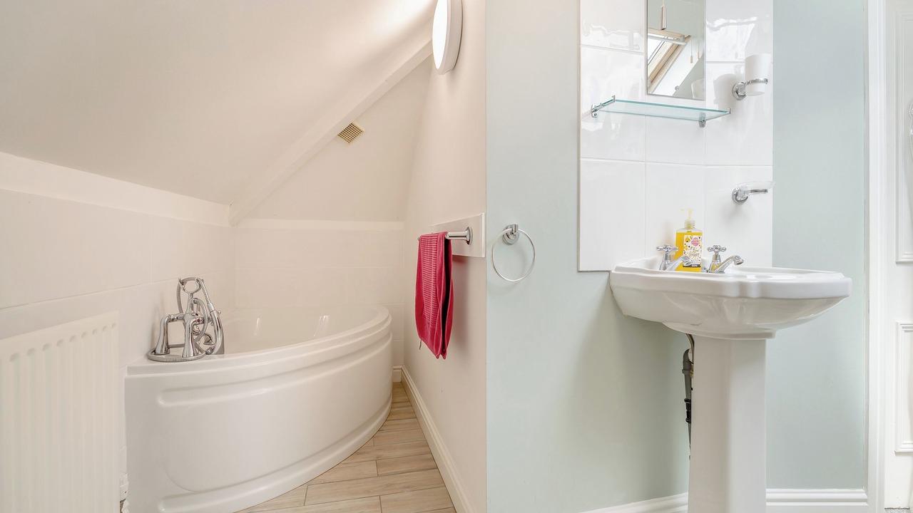 Photo of Bathroom in Burgh le Marsh