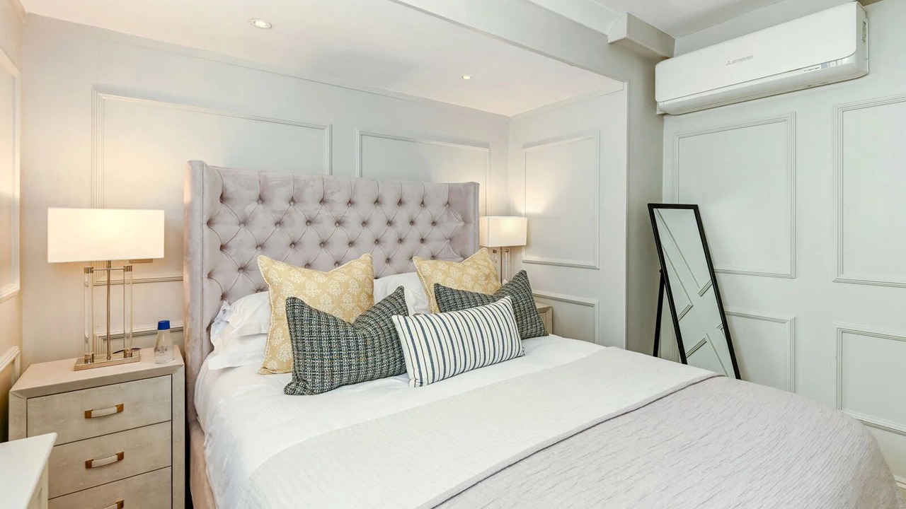 Photo of Bedroom in Queen's Gate