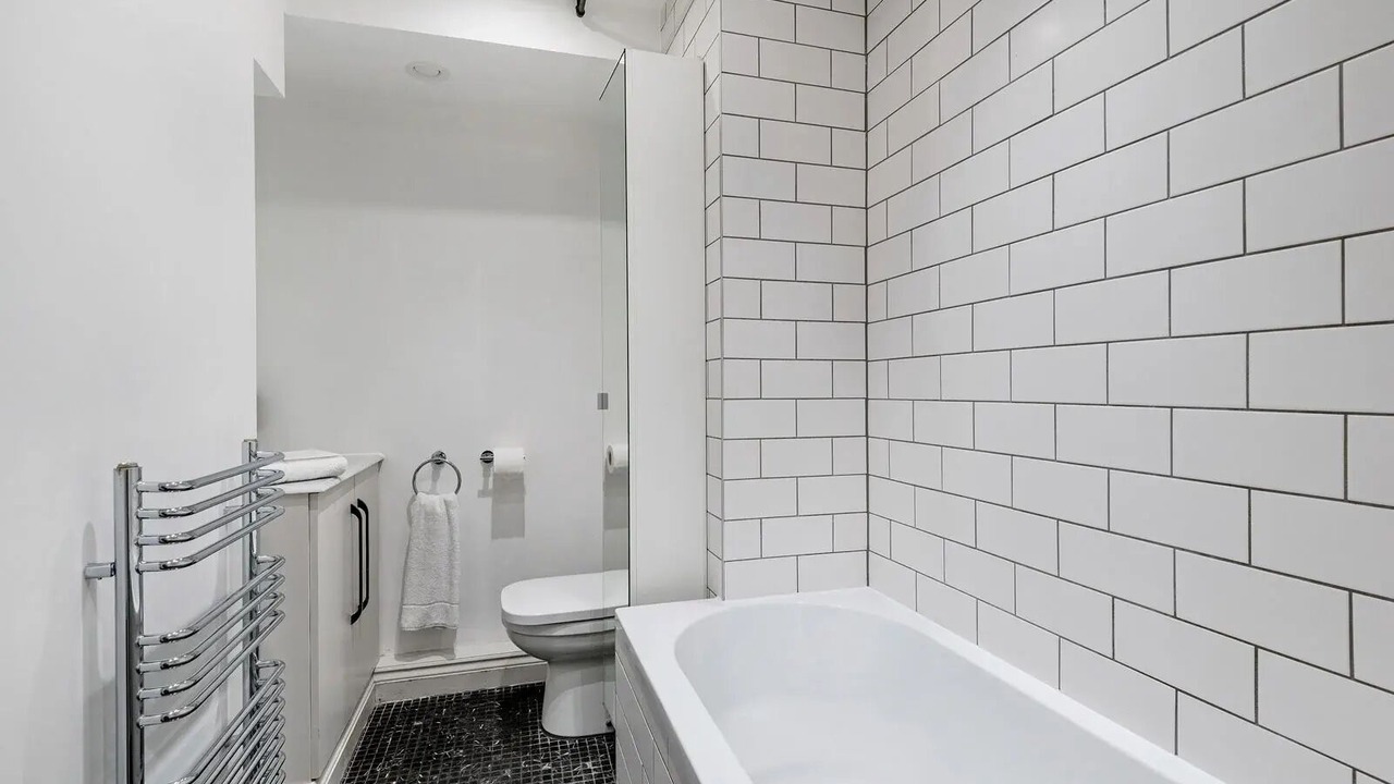 Photo of Bathroom in Queen's Gate