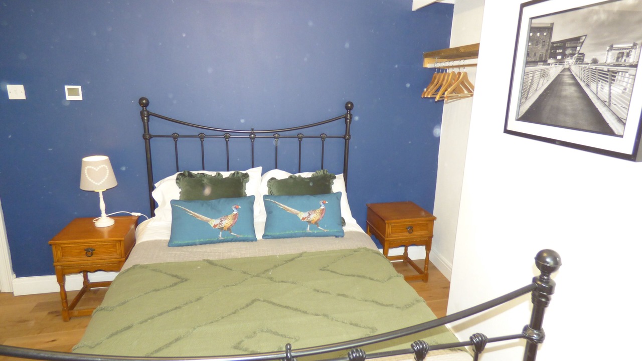 Photo of Bedroom in Hull Old Town