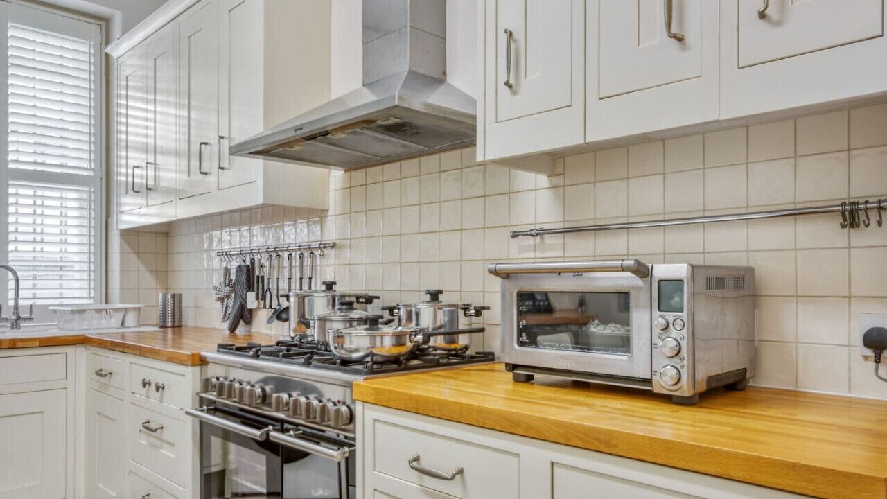 Photo of Kitchen in Earl's Court