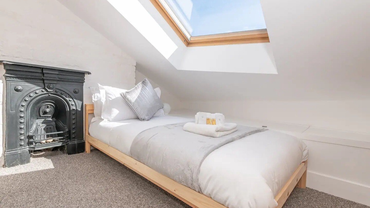 Photo of Bedroom in Wadsworth