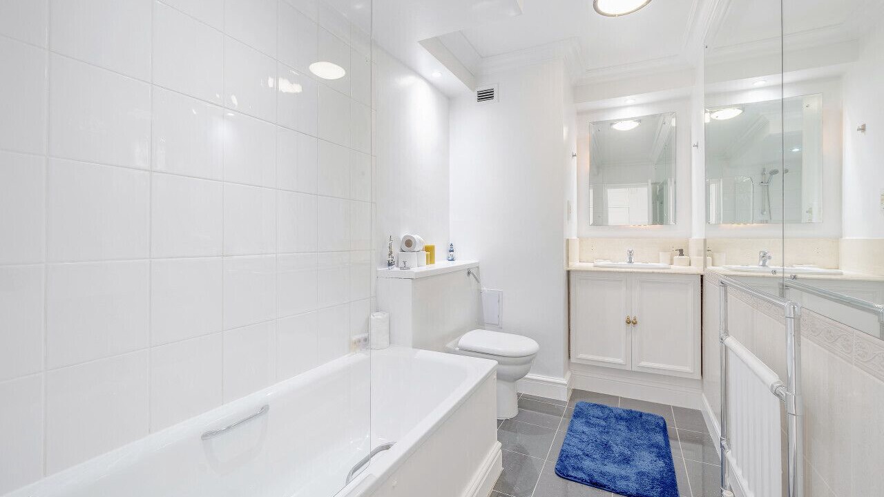 Photo of Bathroom in Chelsea