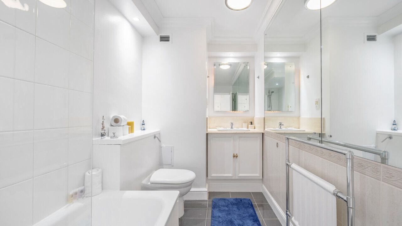 Photo of Bathroom in Chelsea