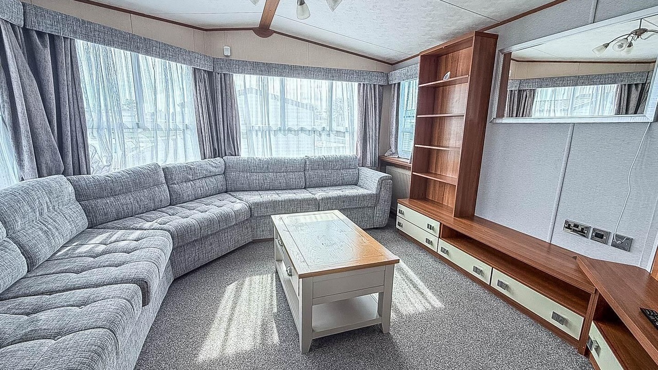 Photo of Livingroom in Louth