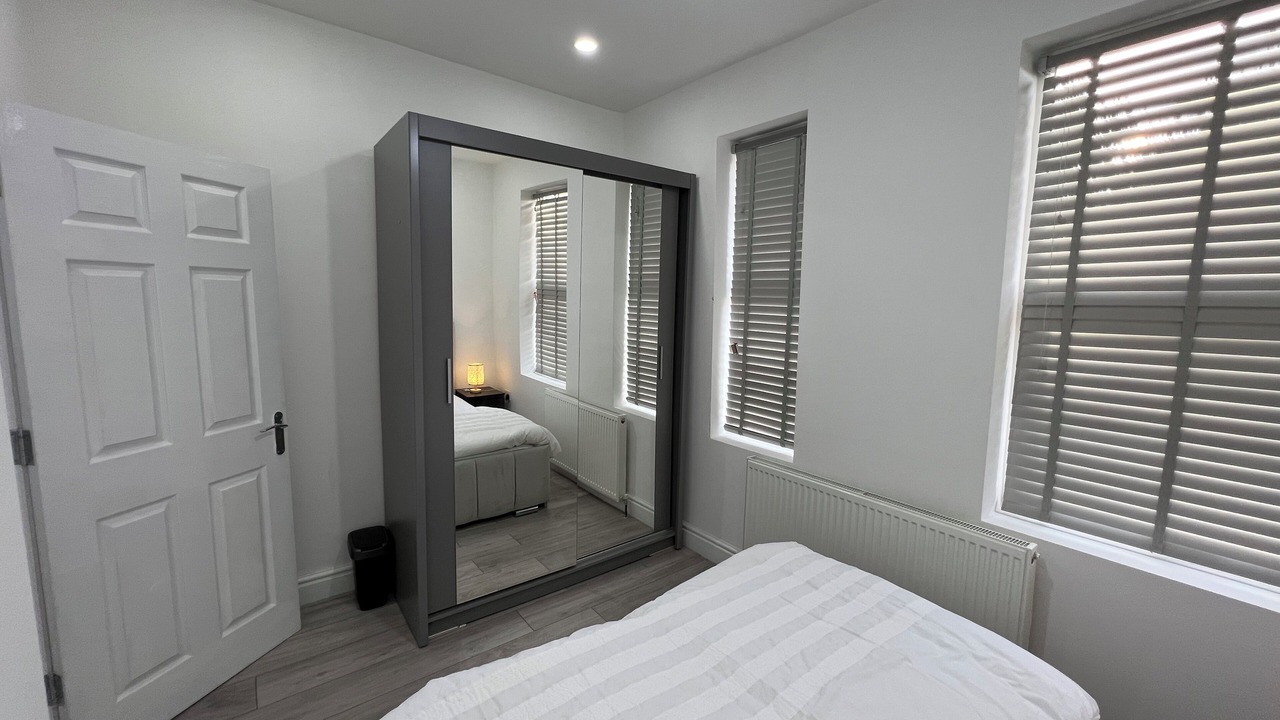 Photo of Bedroom in Valentines