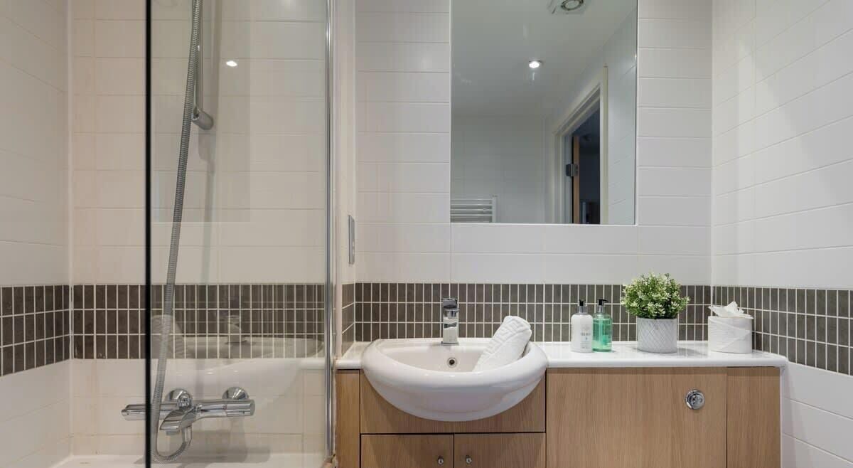 Photo of Bathroom in Central Milton Keynes