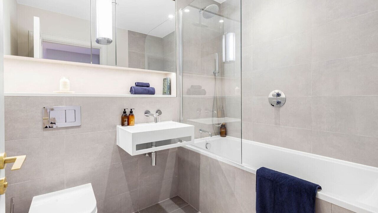 Photo of Bathroom in Churchill