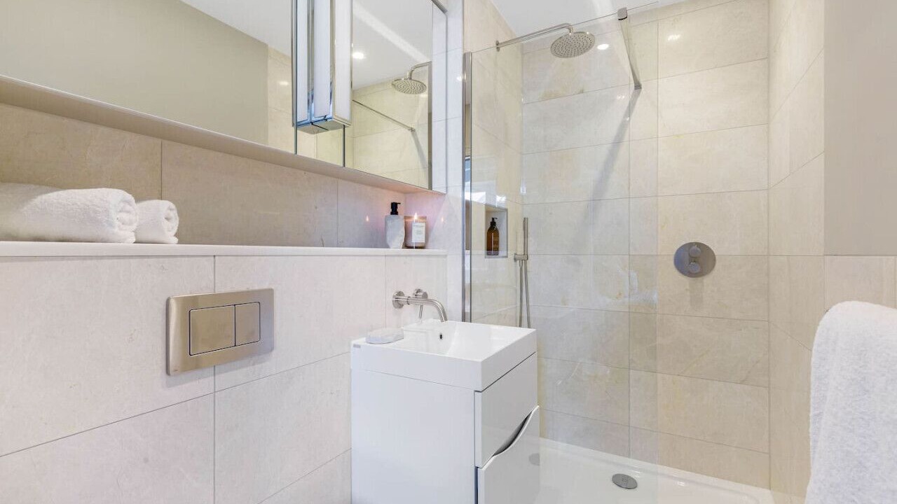 Photo of Bathroom in Churchill