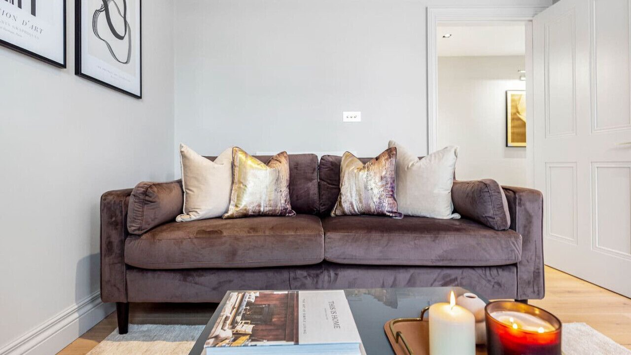 Photo of Livingroom in Churchill