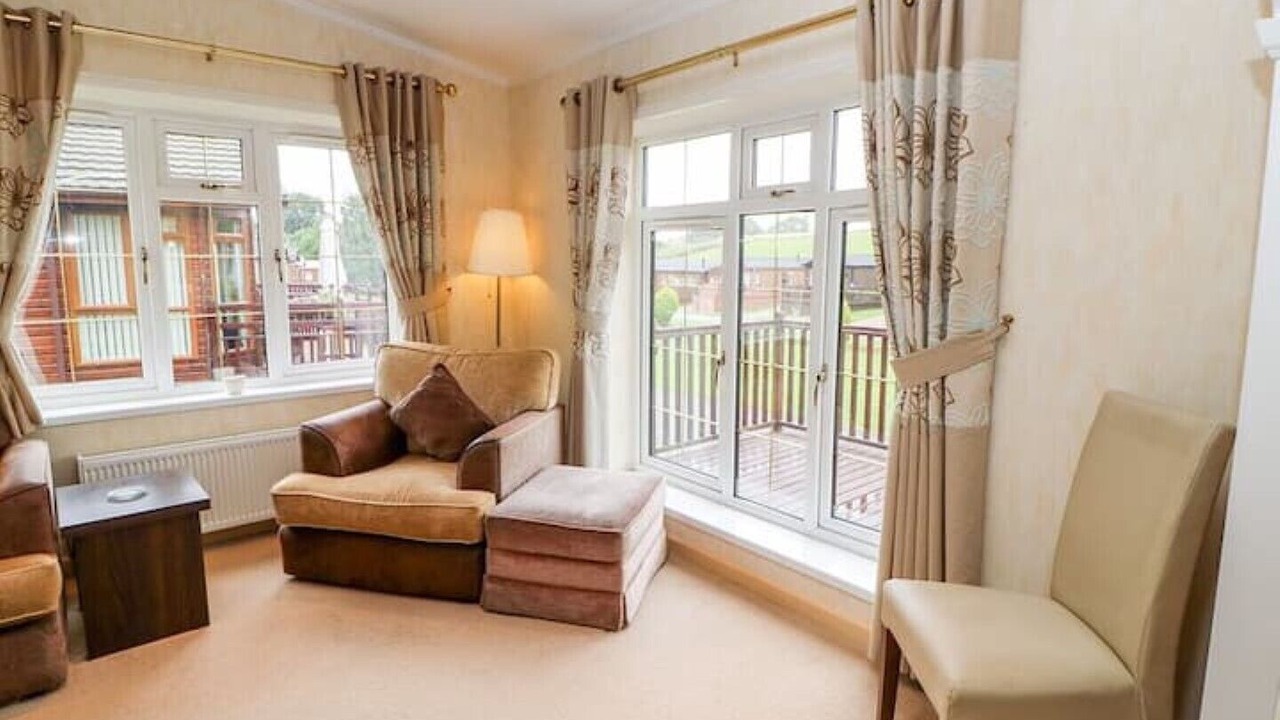 Photo of Livingroom in Tunstall