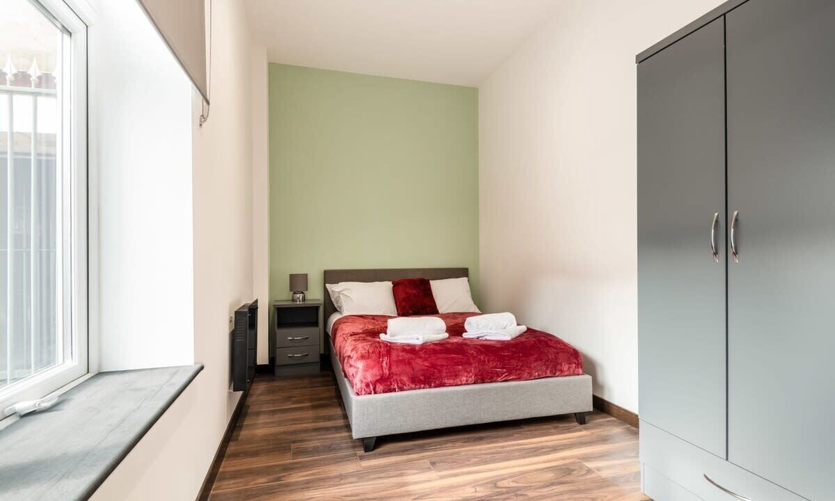 Photo of Bedroom in Hull Old Town