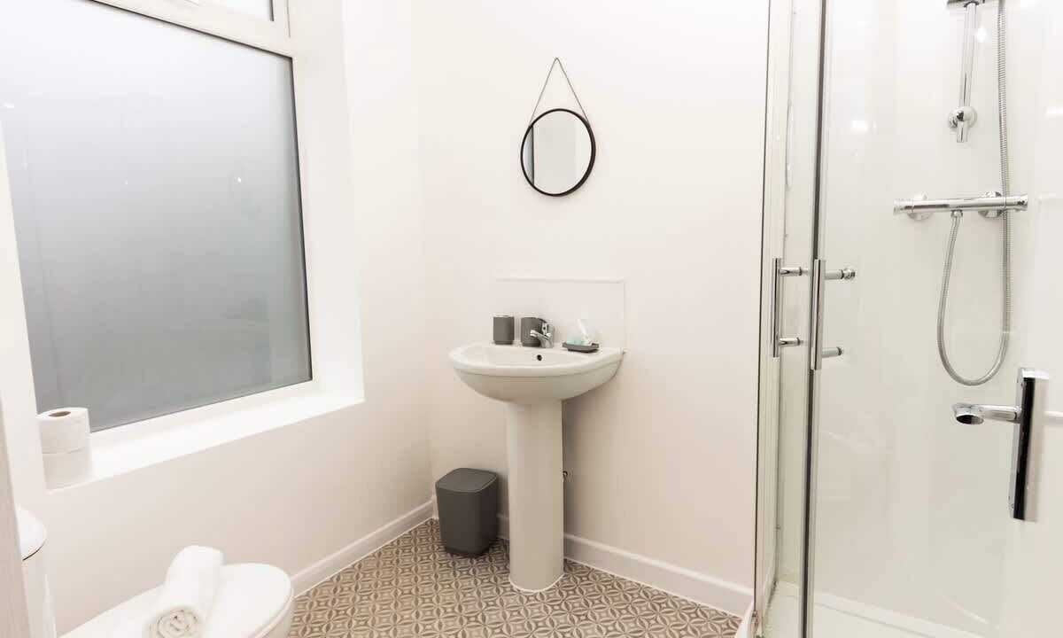 Photo of Bathroom in Oldham