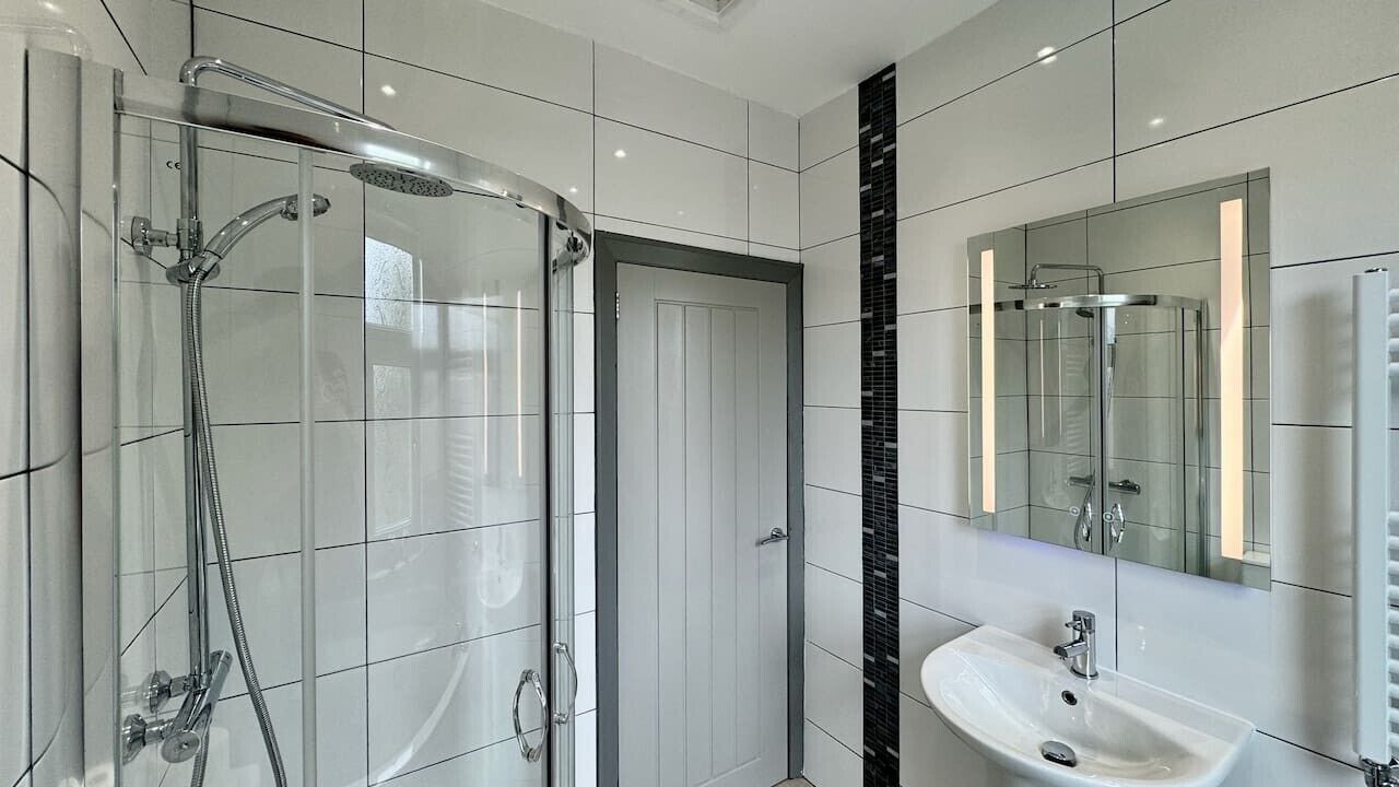 Photo of Bathroom in Cleethorpes