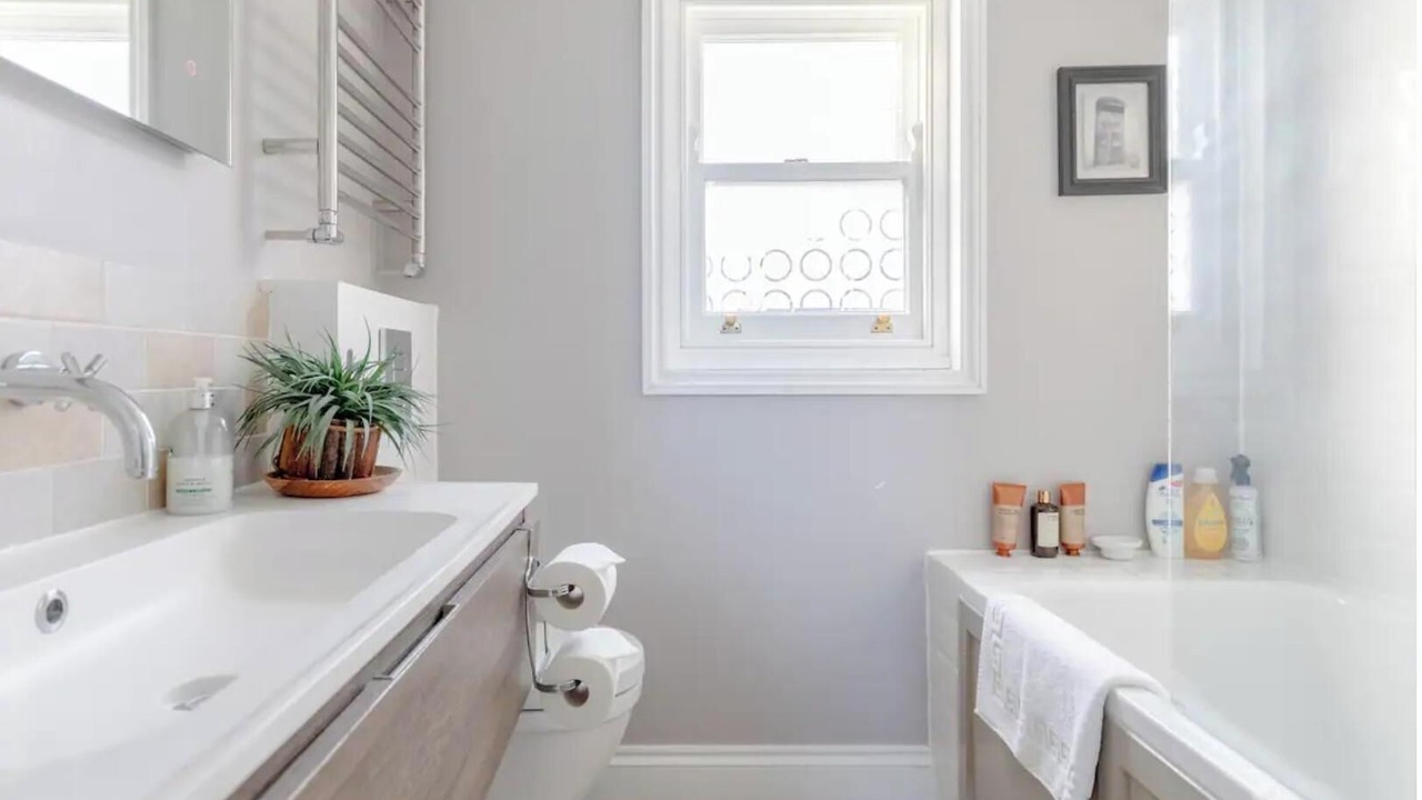 Photo of Bathroom in Hammersmith and Fulham