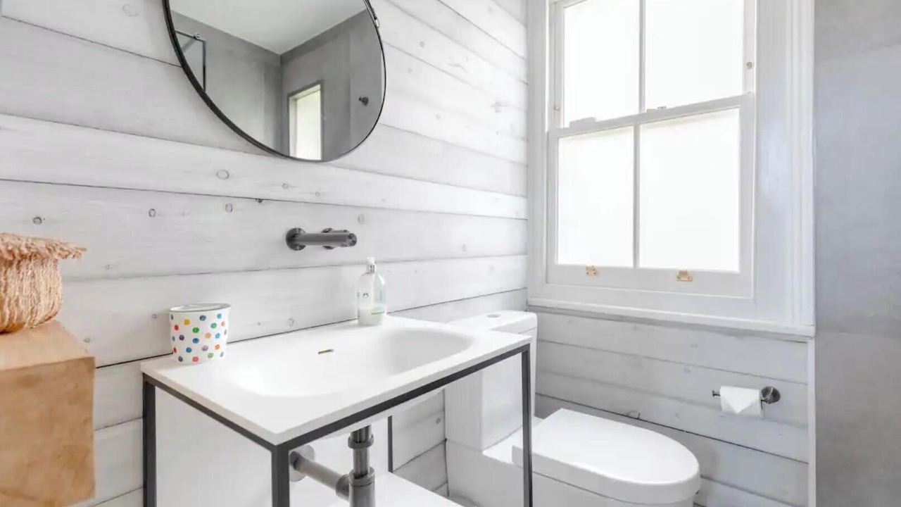 Photo of Bathroom in Hammersmith and Fulham