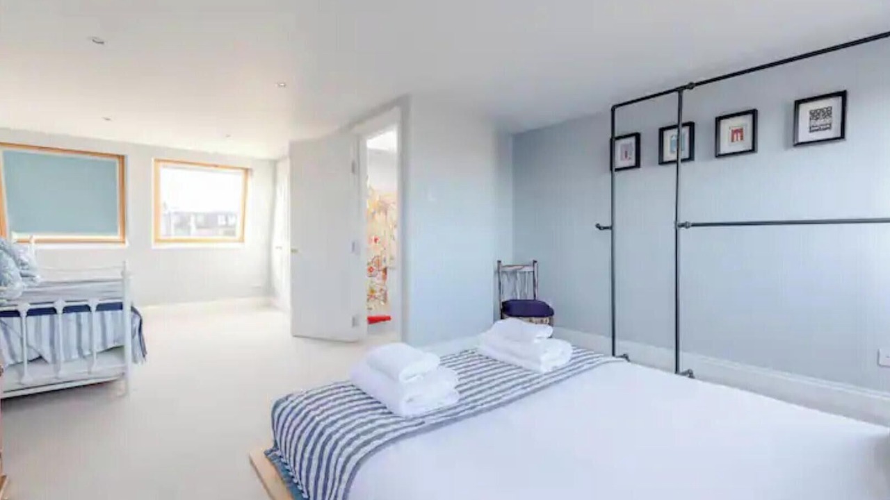 Photo of Bedroom in Hammersmith and Fulham