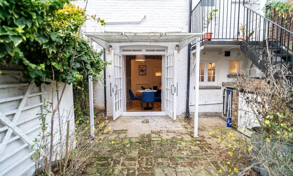 Photo of Outdoor in Islington