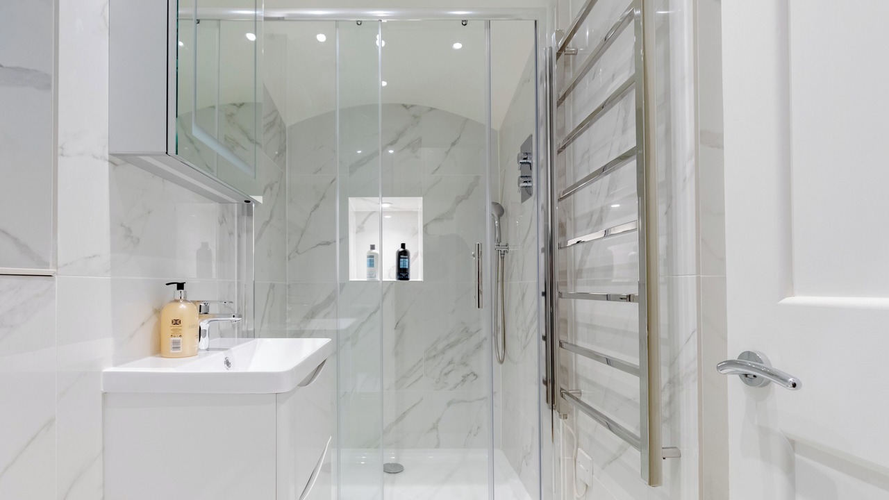 Photo of Bathroom in Brompton & Hans Town