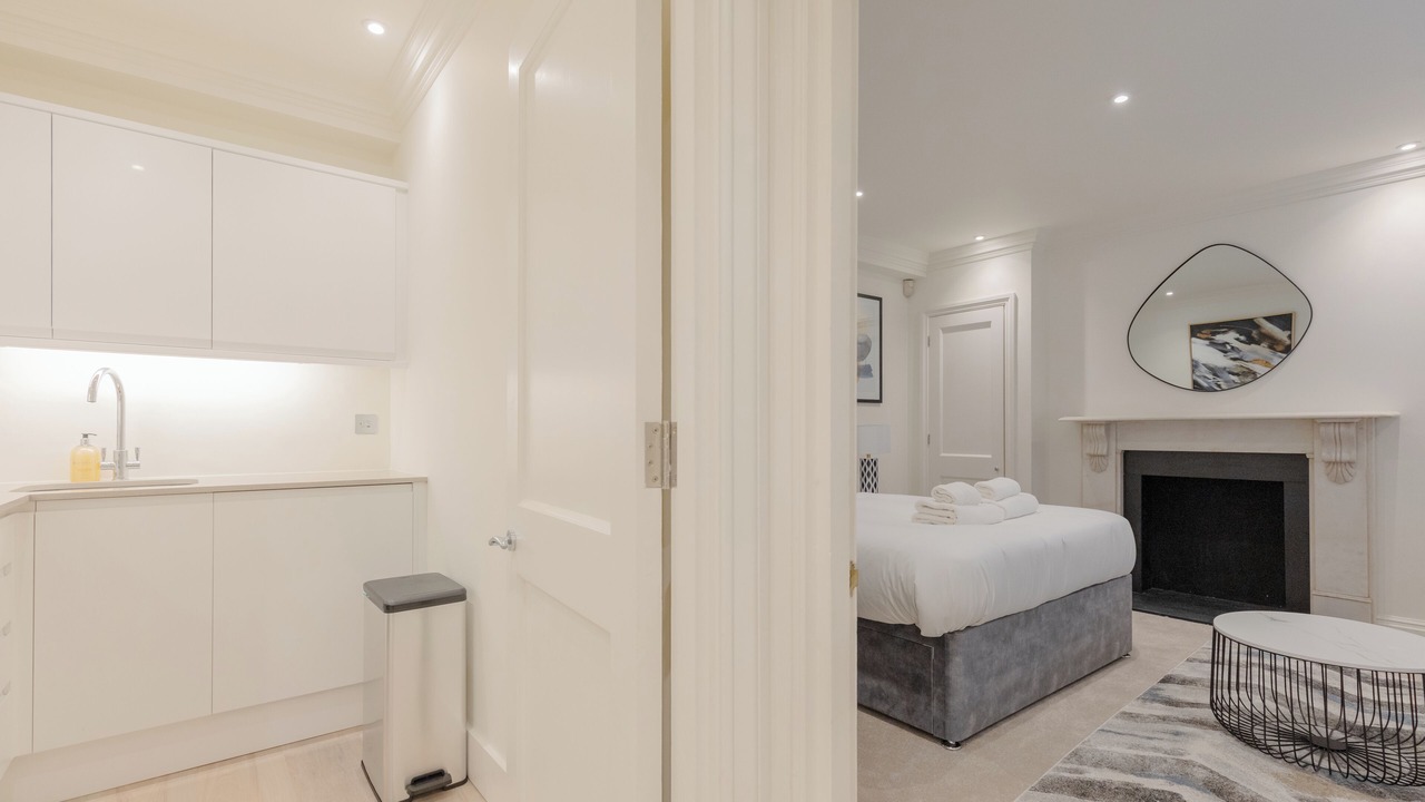 Photo of Bedroom in Brompton & Hans Town