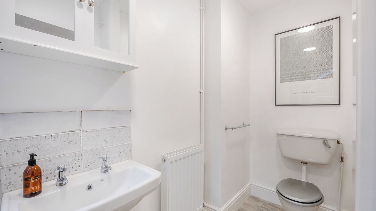 Photo of Bathroom in Louth