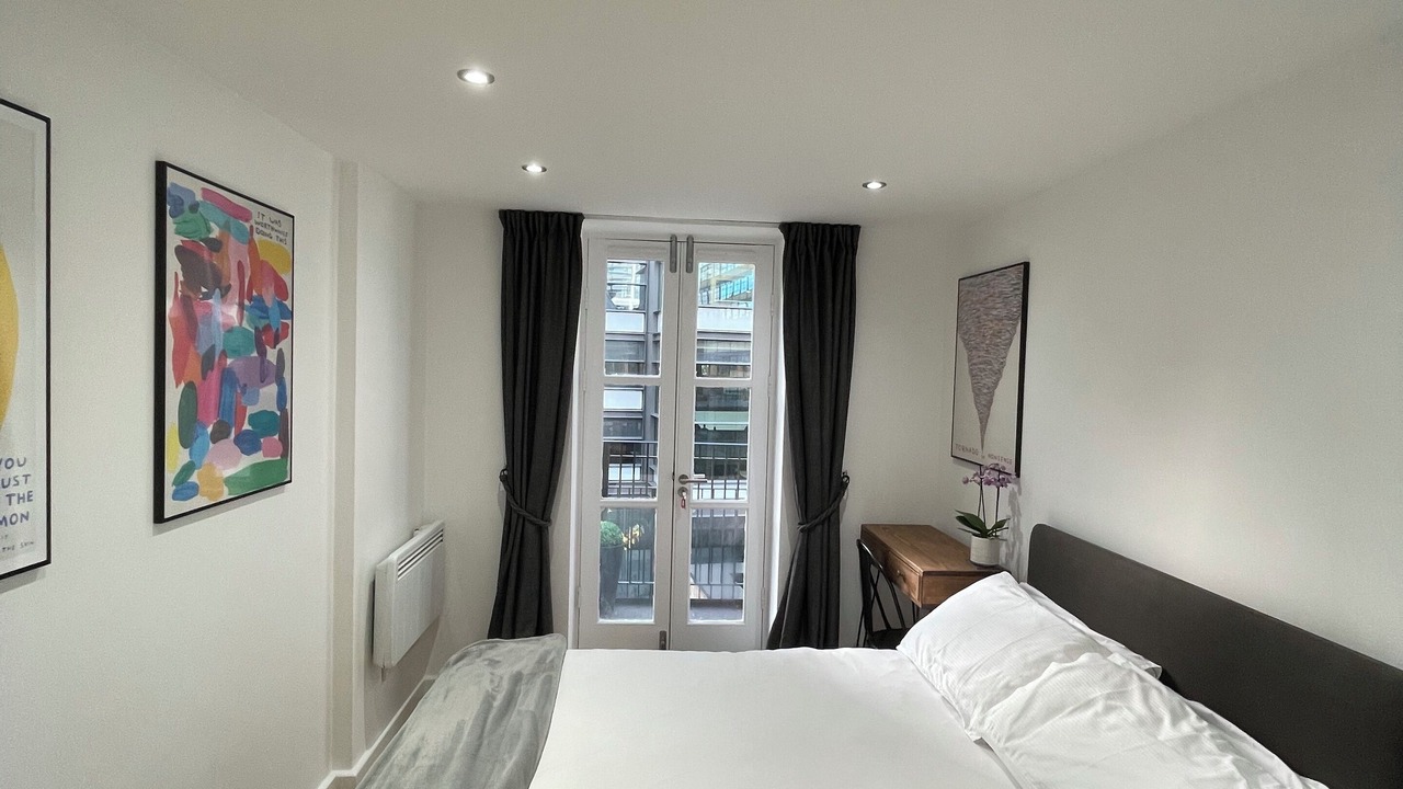 Photo of Bedroom in St Luke's