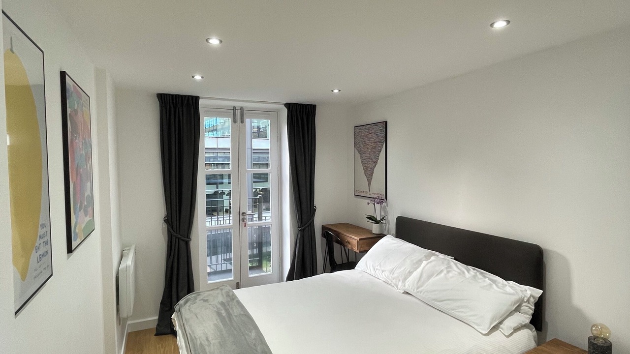Photo of Bedroom in St Luke's