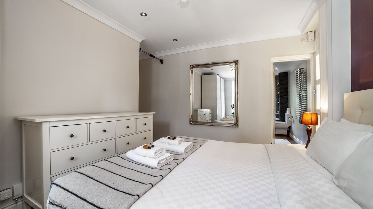 Photo of Bedroom in Redcliffe