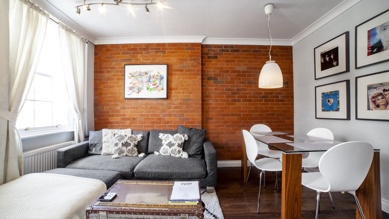 Photo of Livingroom in Redcliffe