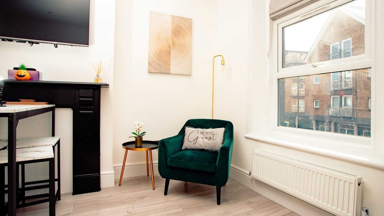 Photo of Livingroom in Harrow Road