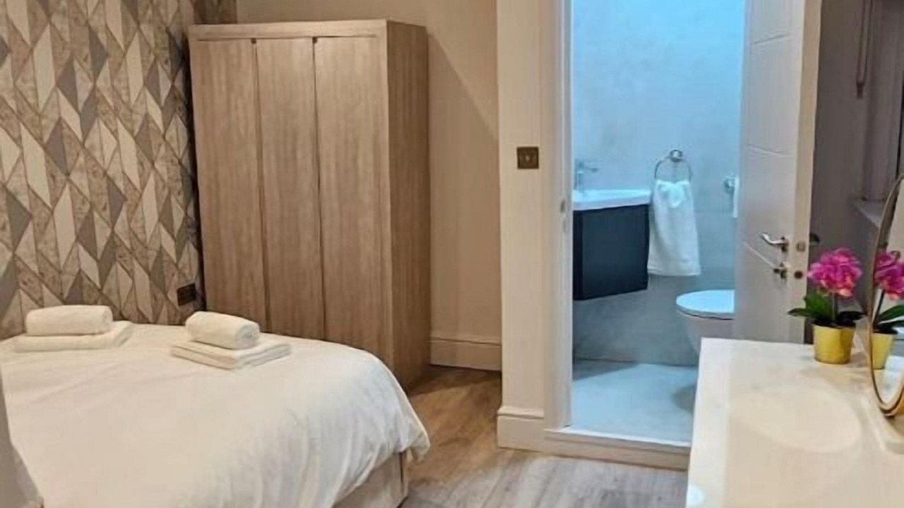 Photo of Bedroom in Harrow Road