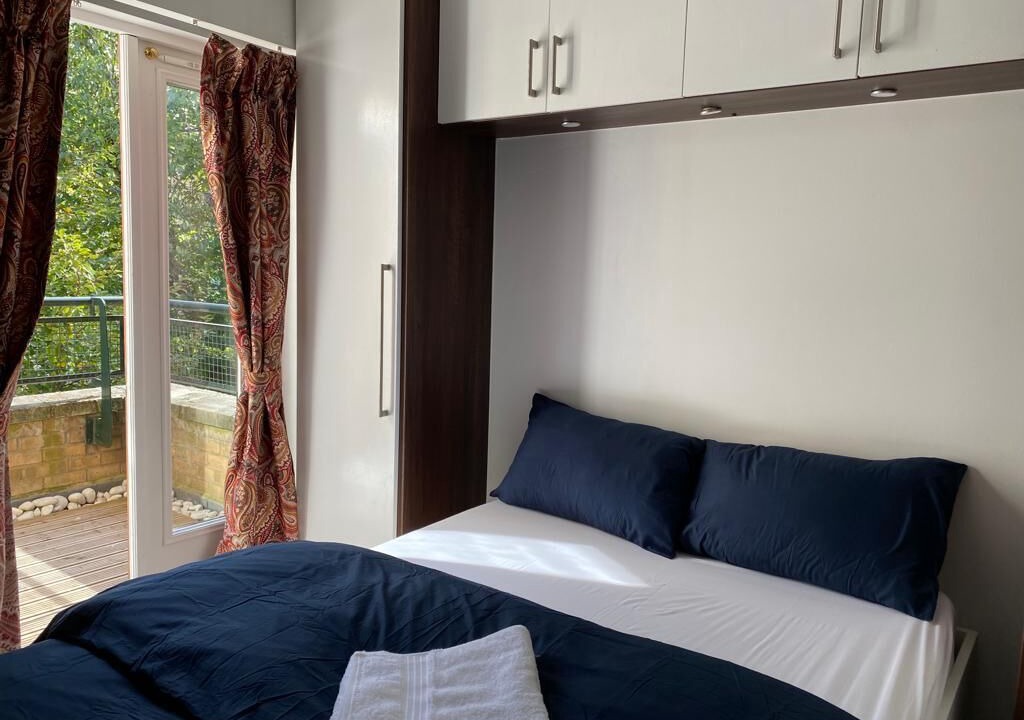 Photo of Bedroom in Docklands