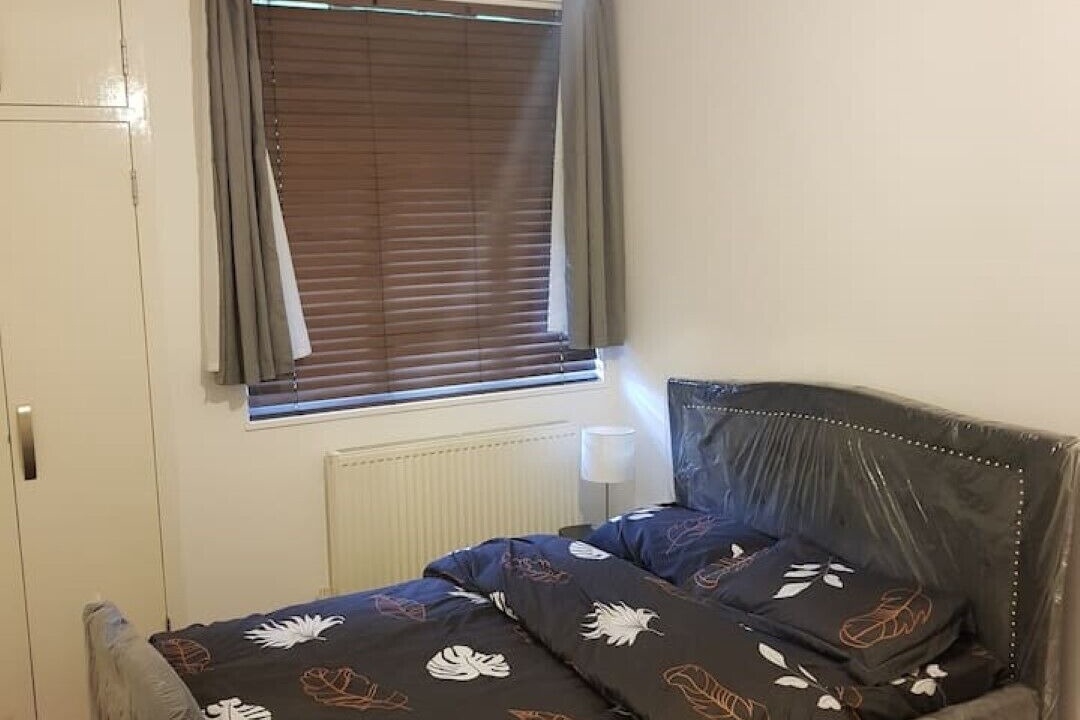 Photo of Bedroom in Lancaster Gate