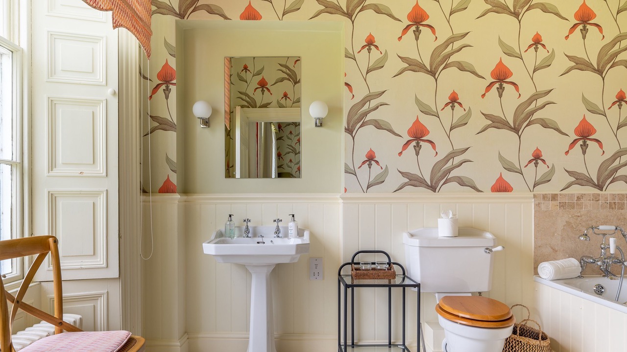 Photo of Bathroom in Graythwaite