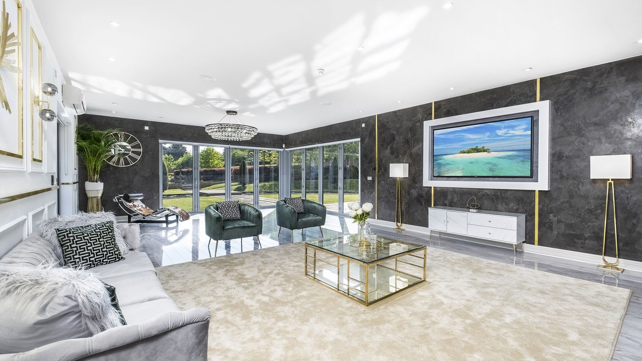 Photo of Livingroom in Cray Meadows