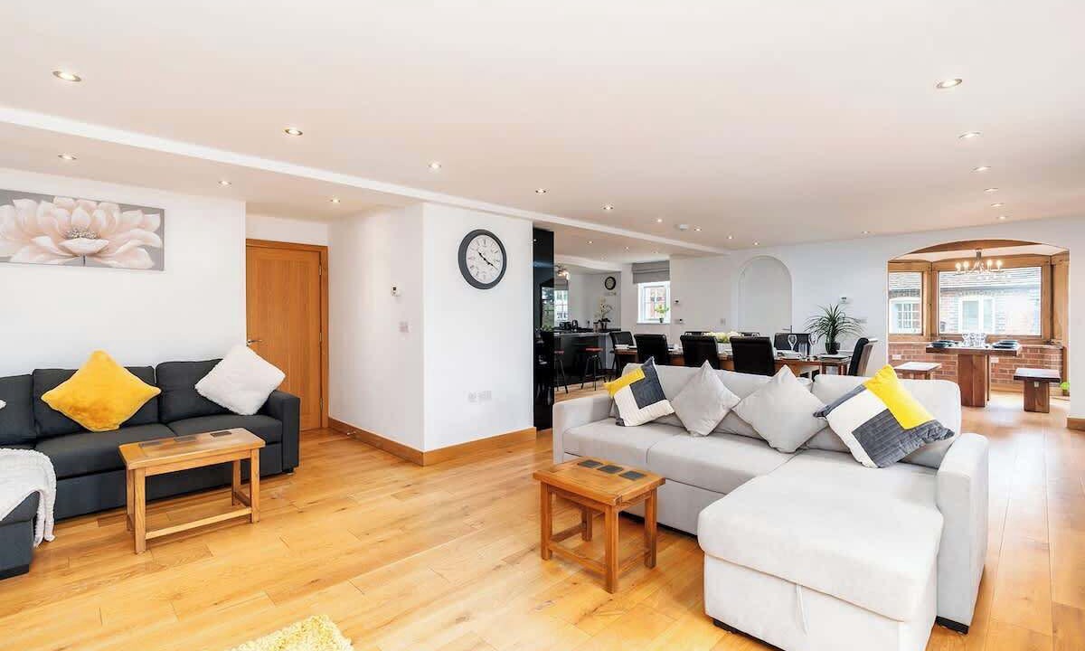 Photo of Livingroom in Knowle Sands