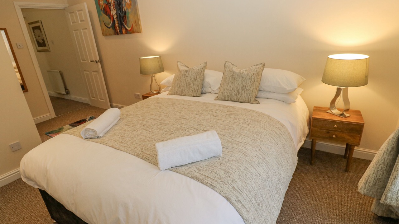 Photo of Bedroom in Wadsworth