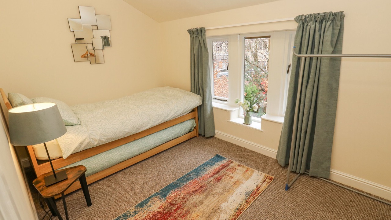 Photo of Bedroom in Wadsworth