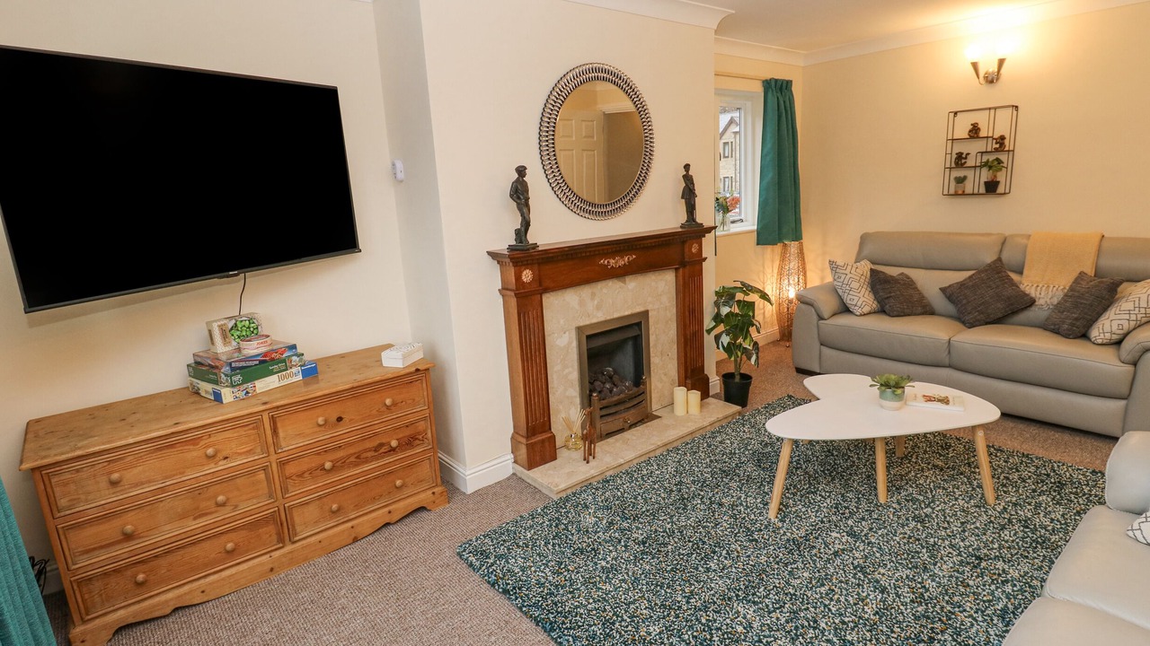 Photo of Livingroom in Wadsworth